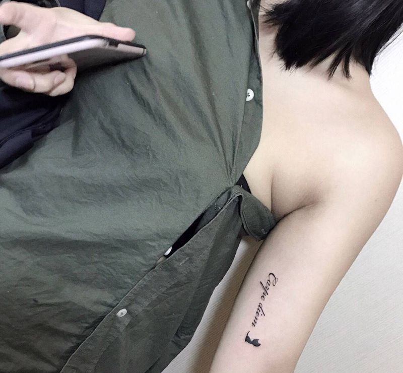 小清新字母纹身图片