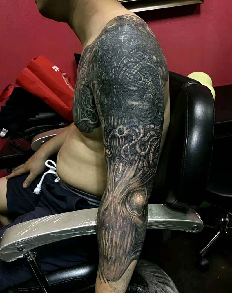 修改 遮盖纹身图片_手臂鬼神原创纹身图案