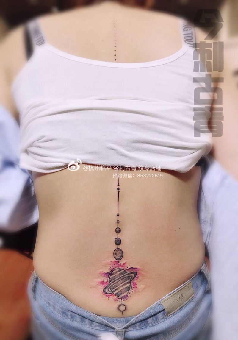 星球纹身图片_背部清新原创纹身图案