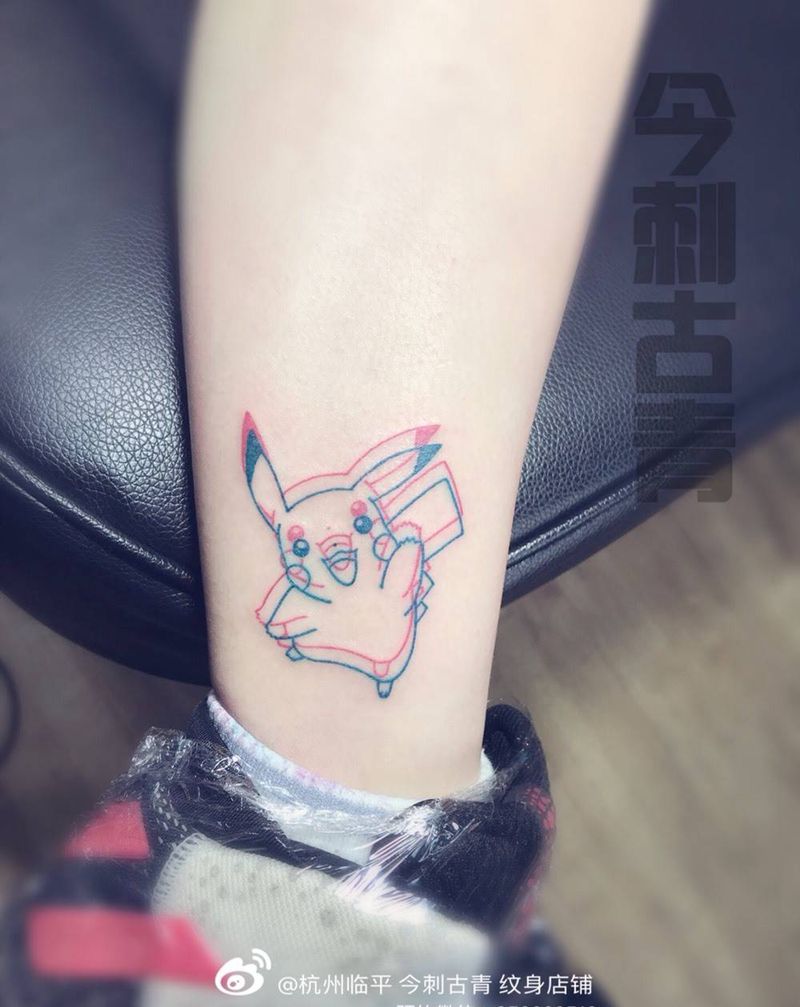 皮卡丘纹身图片_腿部纹身图案