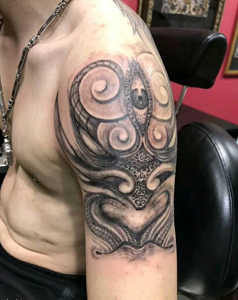 七分袖花臂纹身图片_手臂纹身图案