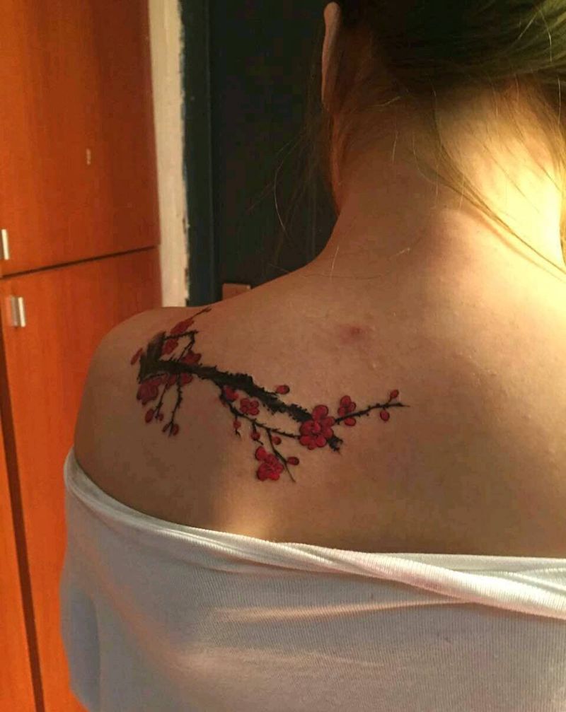 梅花纹身纹身图片_背部传统植物成品纹身图案