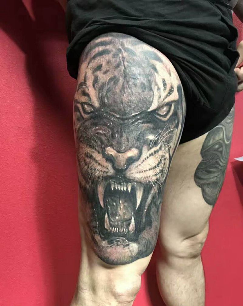 虎纹身图片_腿部成品写实肖像原创动物老虎纹身图案