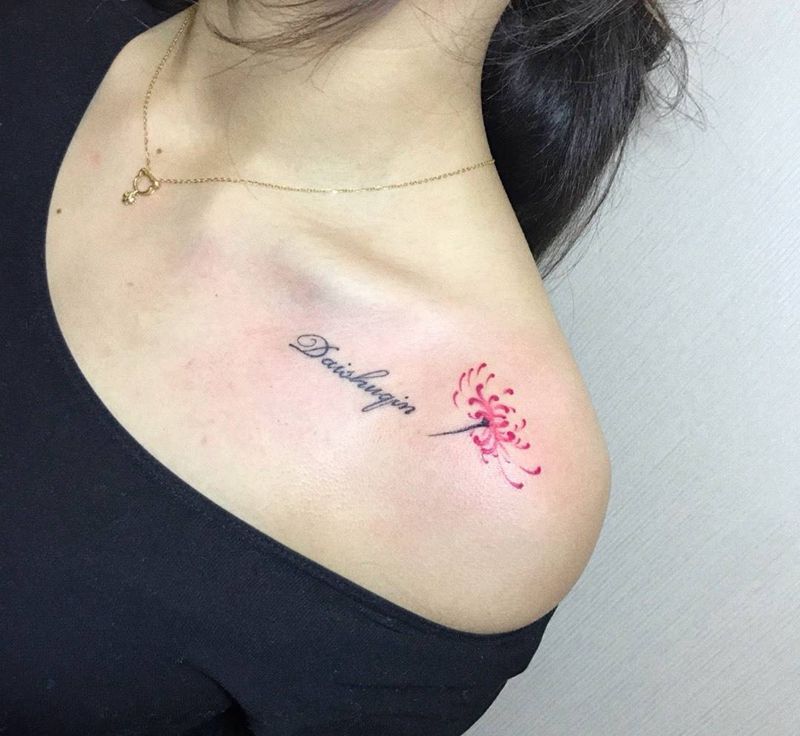 锁骨小清新纹身图片