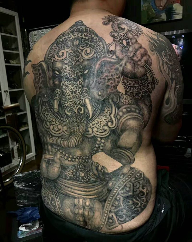 象神纹身图片_背部宗教原创纹身图案