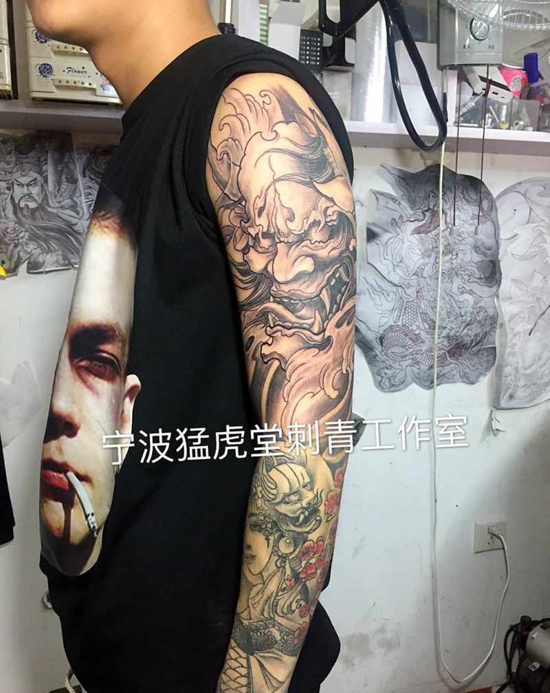 花臂纹身图片_成品手臂腿部传统人物动物字符鬼神宗教纹身图案
