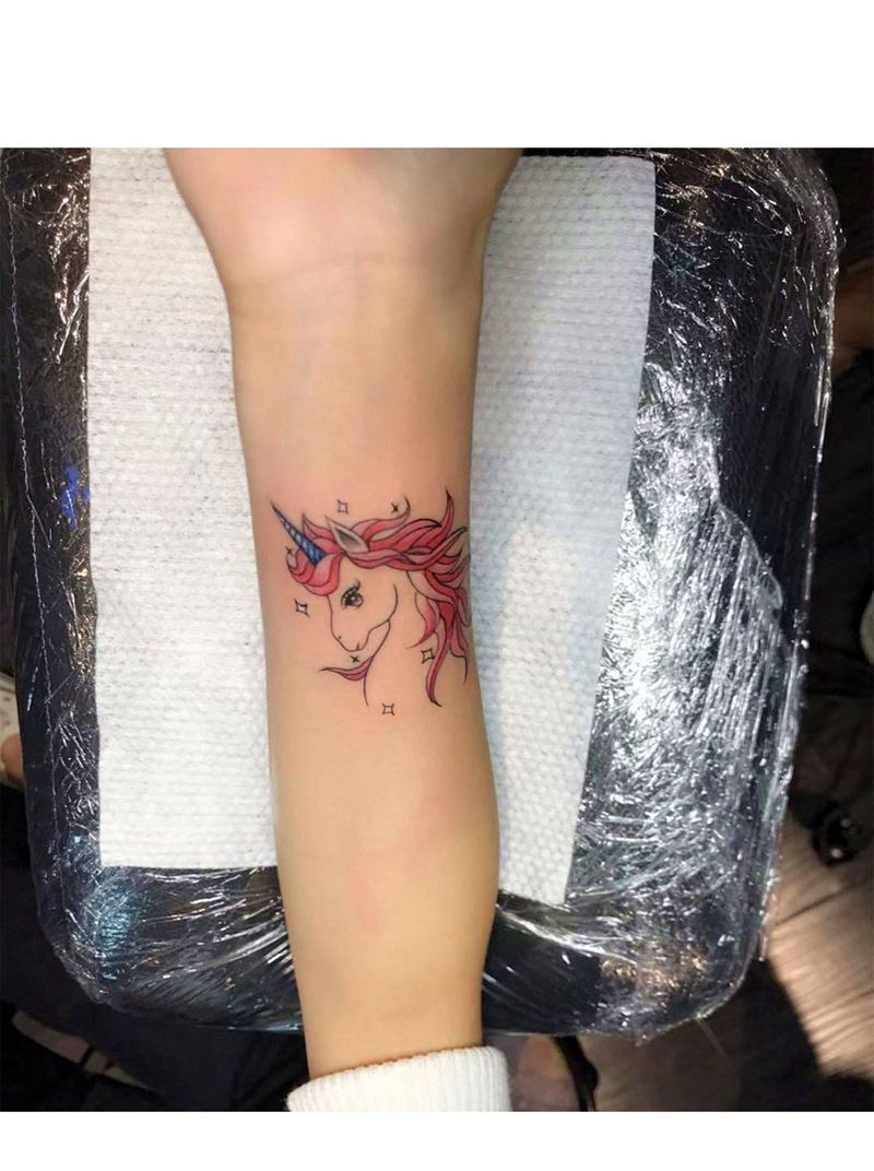 独角兽纹身图片_手臂纹身图案