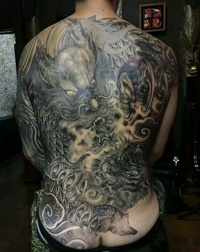 龙魂纹身图片