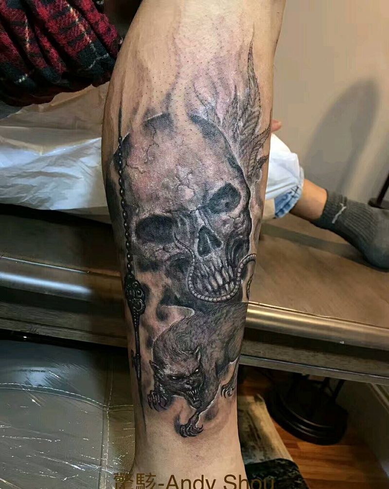 暗黑纹身图片_腿部纹身图案