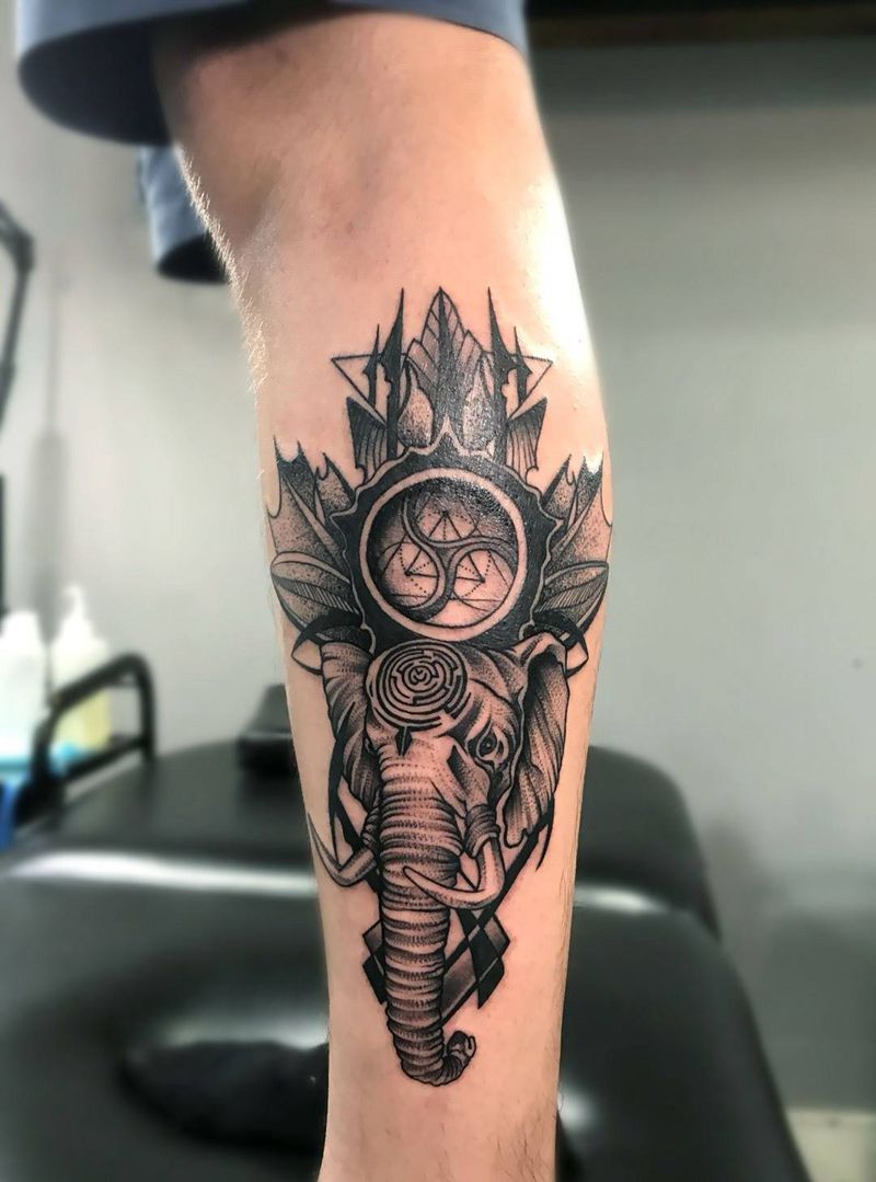 甩线点刺几何象纹身纹身图片_成品手稿腿部脚部习俗写实传统宗教原创动物纹身图案