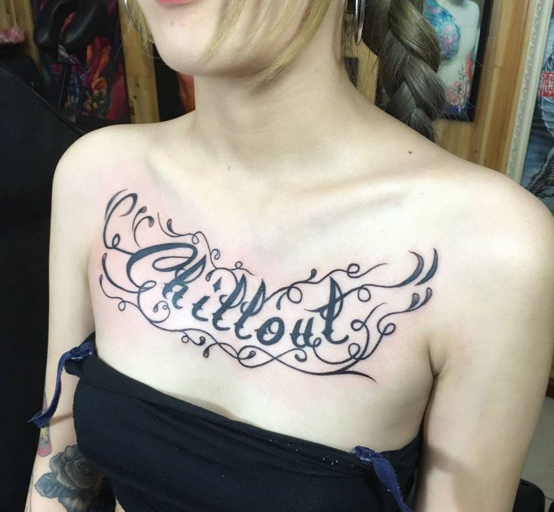 妹子花胸（花体字）纹身纹身图片_成品手稿颈部胸部欧美清新贴纸图腾原创字符纹身图案