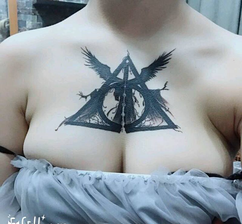 胸口纹身纹身图片