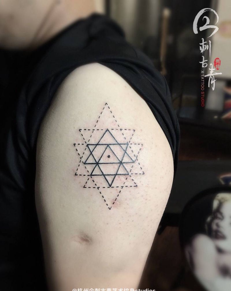 小图纹身图片_几何纹身图案
