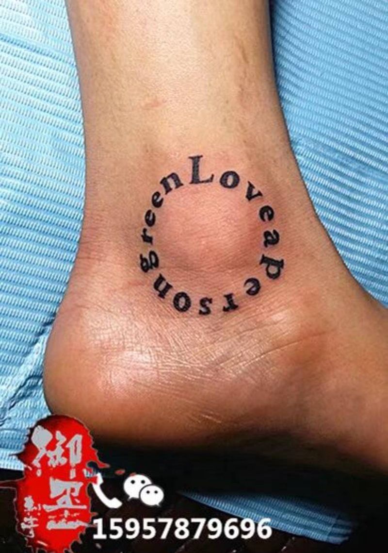 脚裸英文纹身图片_脚部字符成品纹身图案