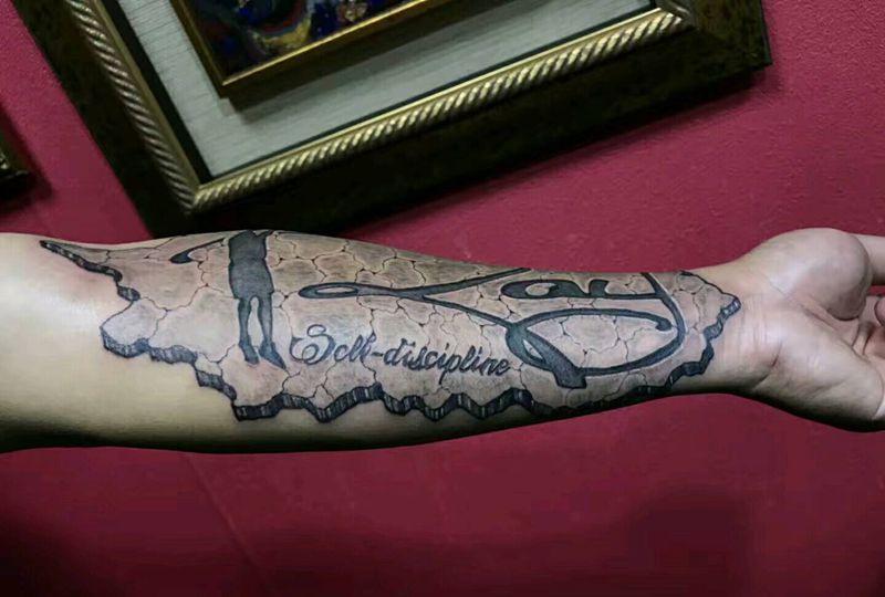 蓝图纹身图片_手臂原创惊骇纹身图案