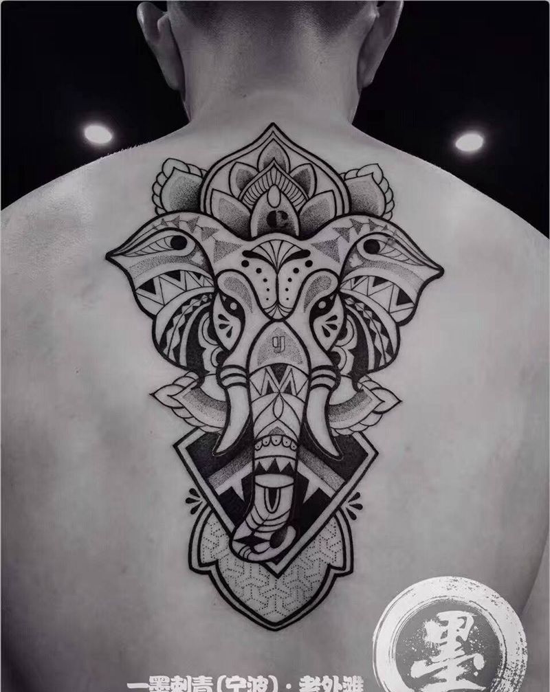 大象纹身图片