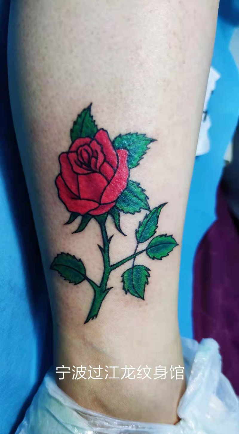 玫瑰花纹身图片_手部手臂新传统花纹身图案