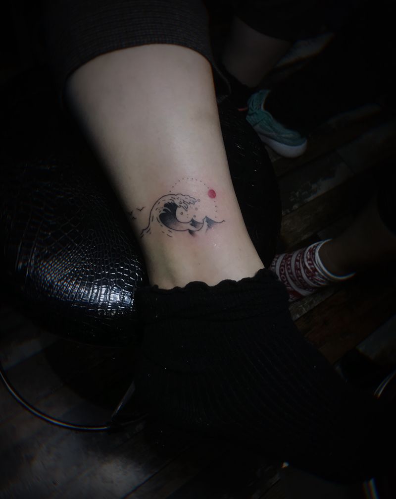 最近小图纹身图片_手臂新传统纹身图案