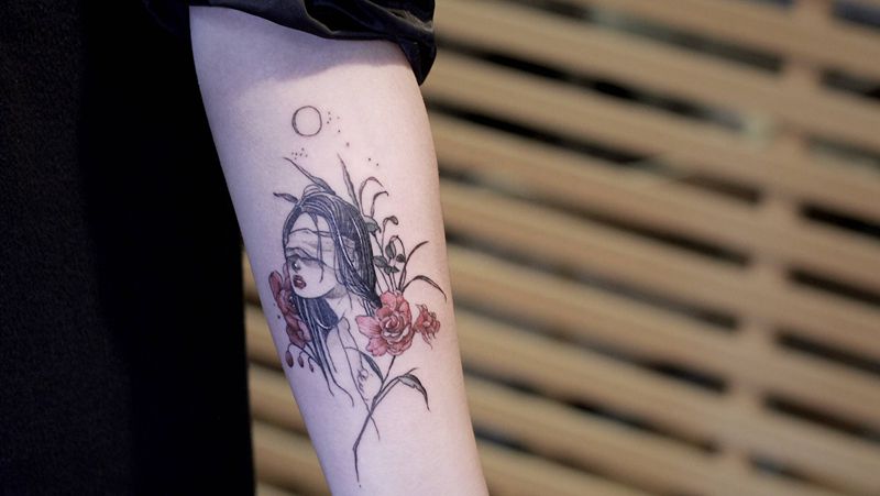 小女孩纹身图片_手部点刺水彩纹身图案