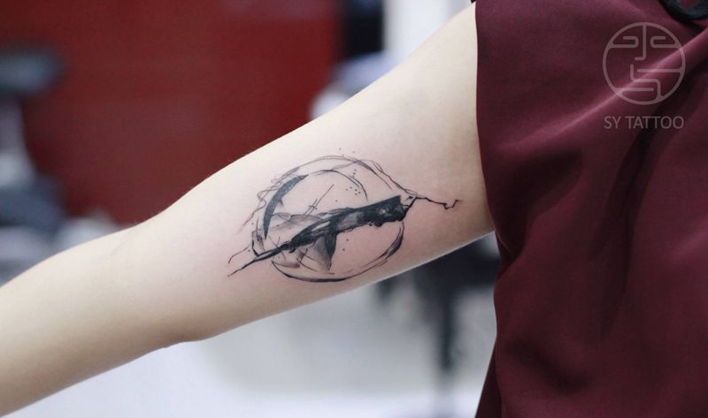 抽象纹身图片_手臂纹身图案