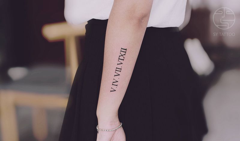罗马字纹身图片_手臂纹身图案