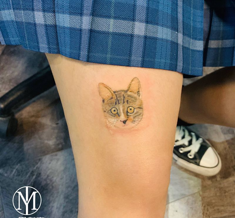 猫纹身图片_腿部New School纹身图案