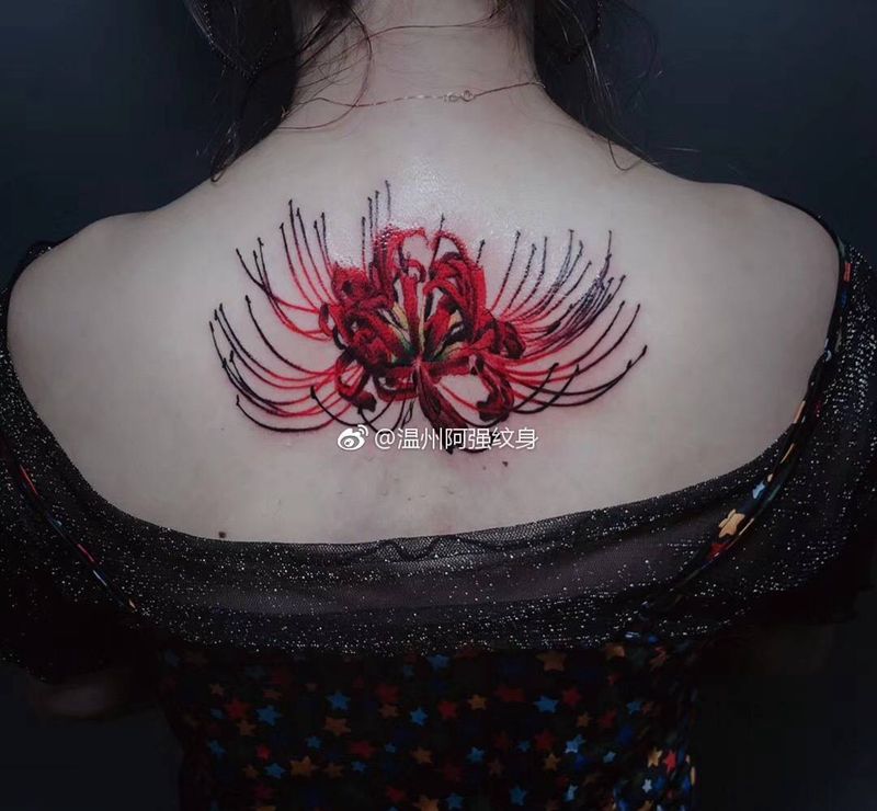 彼岸花纹身图片