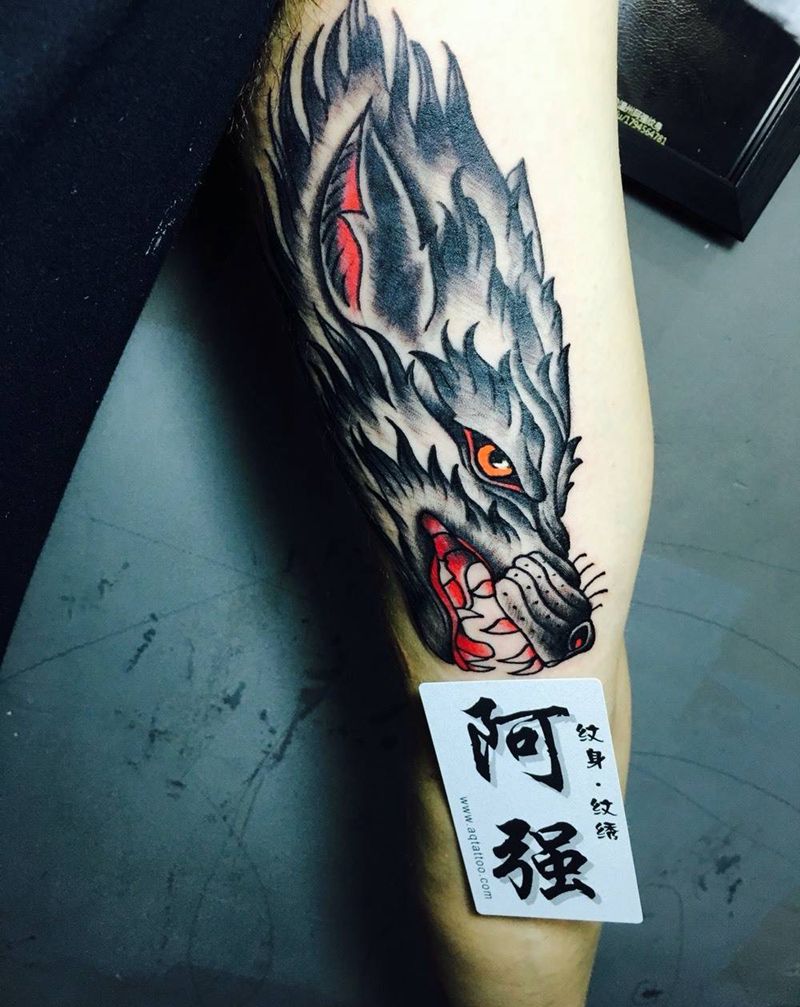 狼头纹身图片