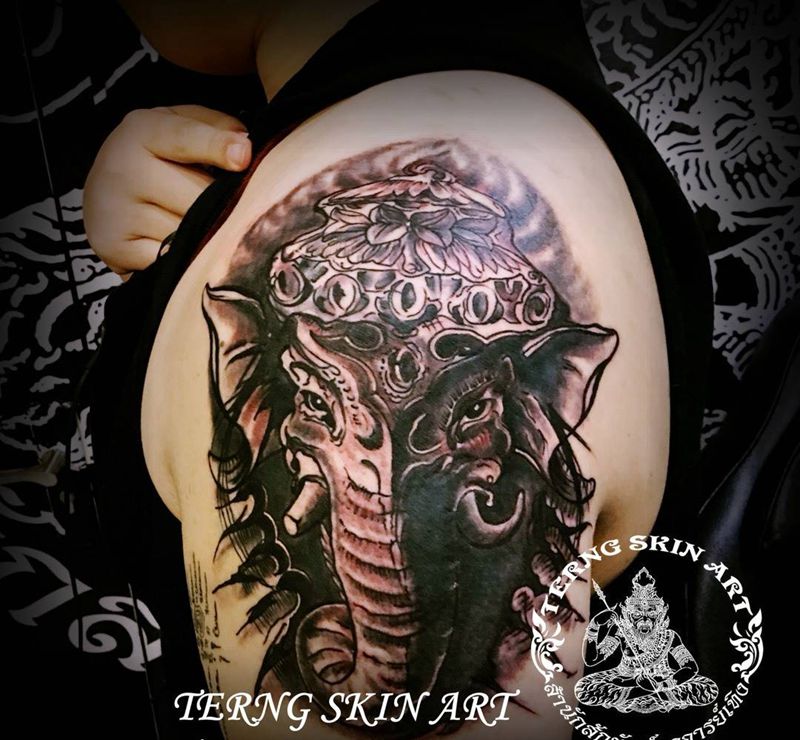 黑灰作品纹身图片_成品欧美传统写实黑灰纹身图案