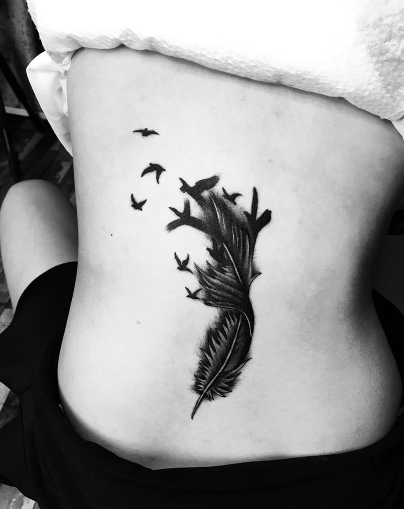 遮盖作品纹身图片_成品背部清新植物纹身图案