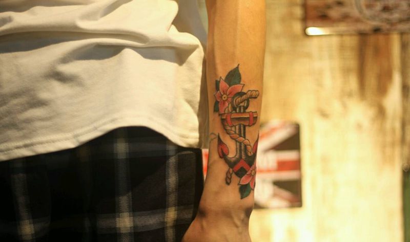 船锚old school纹身图片_手臂欧美成品纹身图案