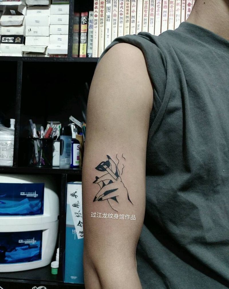 抽的寂寞纹身图片