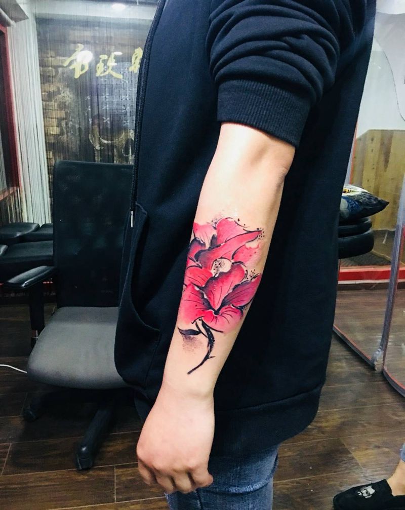 水墨小花纹身图片