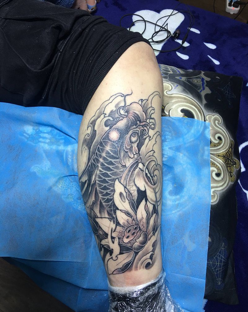 招财鲤鱼纹身图片