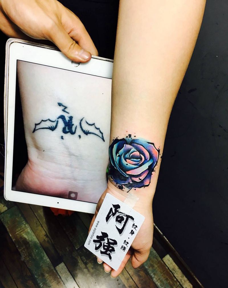 遮盖作品纹身图片_成品手部欧美植物纹身图案