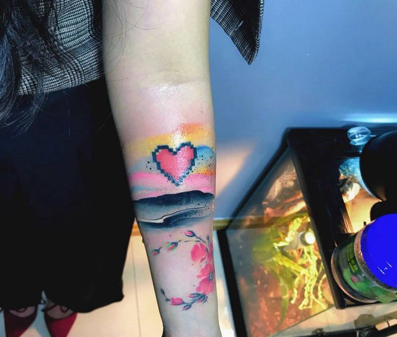 遮盖纹身图片_成品手部清新国画纹身图案