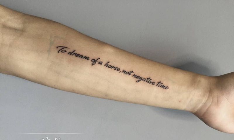 英文字母纹身图片_成品手臂清新字符纹身图案