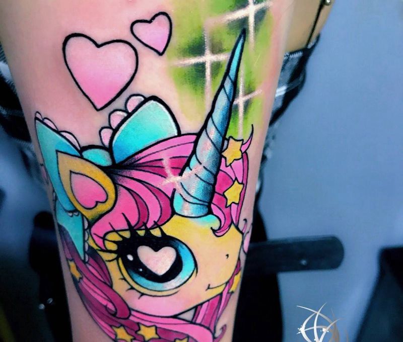 独角兽纹身图片_成品手部纹身图案