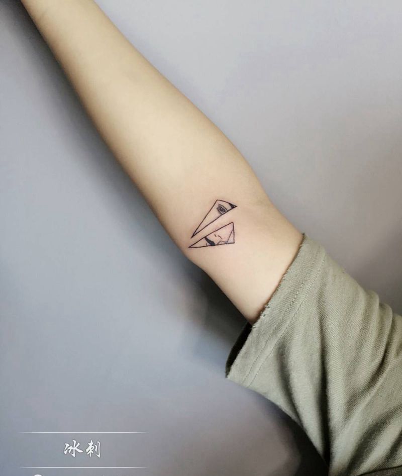 怪趣味小图纹身图片_背部手部清新人物几何纹身图案