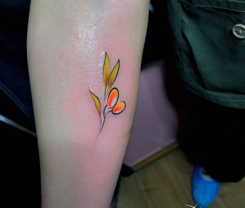 花纹身图片_手部纹身图案