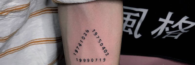 字纹身图片_手部纹身图案