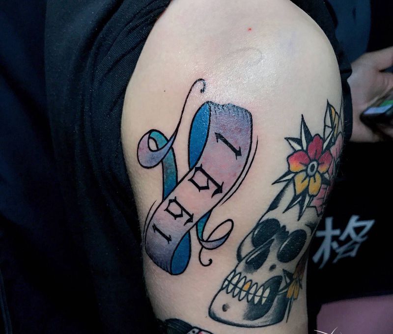 school纹身图片_手部纹身图案