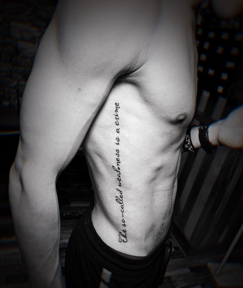 字母纹身图片_腰部手部纹身图案