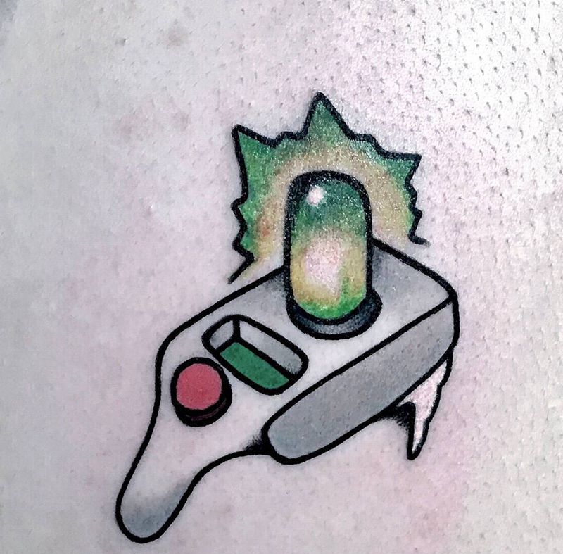 传送机纹身图片_腿部纹身图案