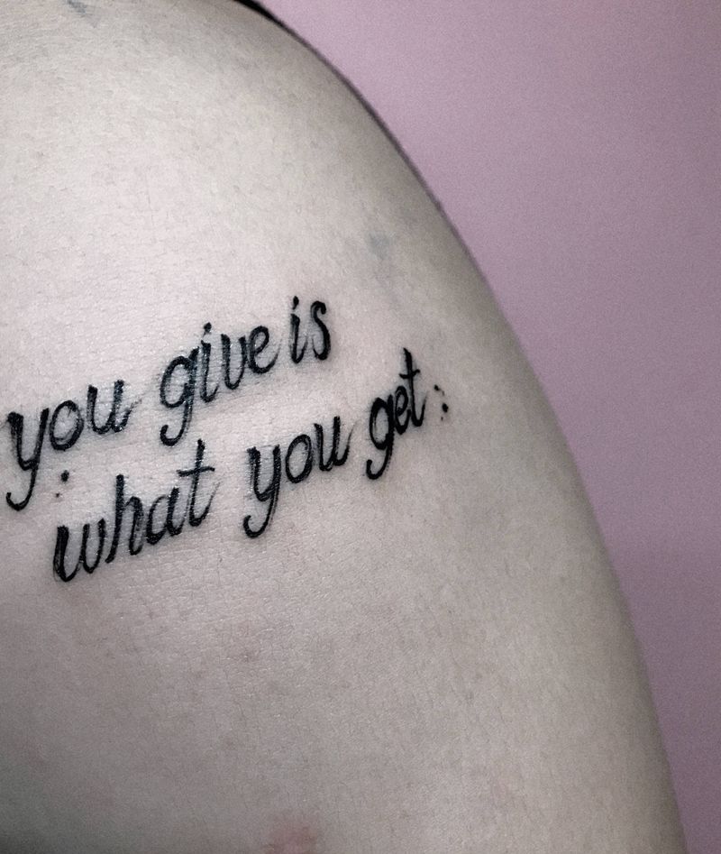 字母纹身图片_手部纹身图案