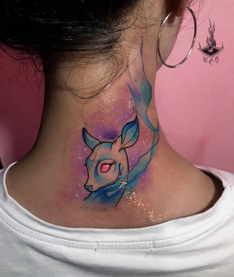 小鹿纹身图片_肩部纹身图案