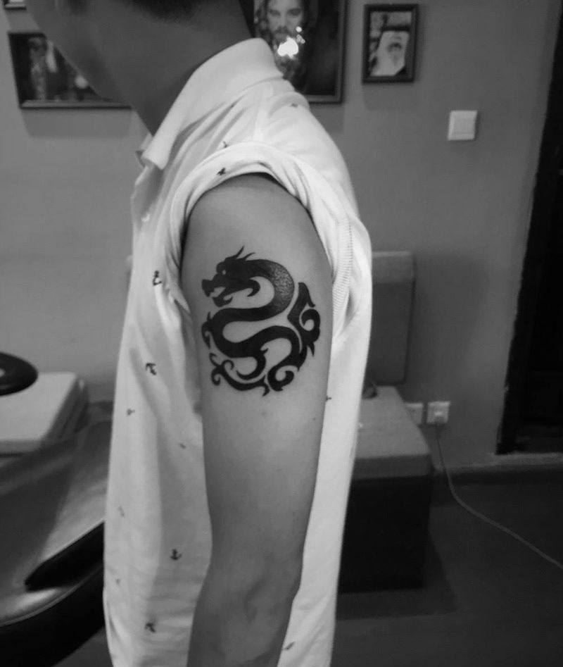 龙图腾纹身图片_手臂传统图腾纹身图案