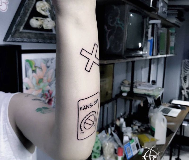 小图纹身图片_成品手部纹身图案