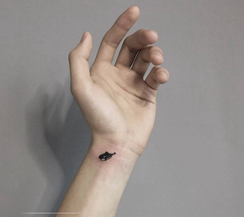 冰刺青的小清新纹身图片_成品手部清新动物纹身图案