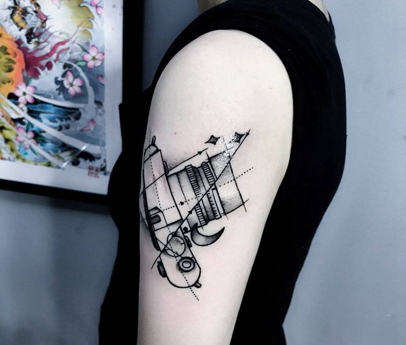 照相机纹身图片_成品手部清新纹身图案